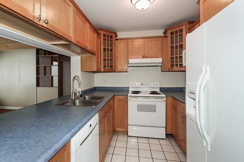 506 S Commonwealth Ave, Elgin, IL 60123 photo 8