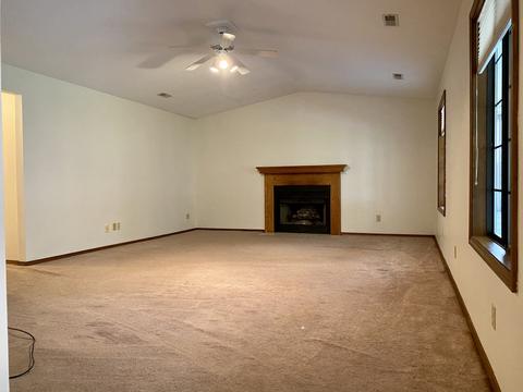 306 Melody Ln, Normal, IL 61761 photo 3