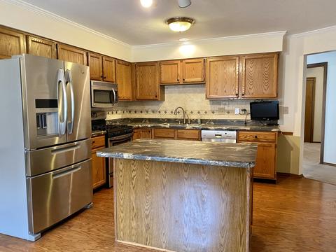 306 Melody Ln, Normal, IL 61761 photo 5