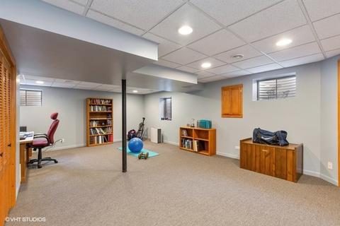 82 Ivanhoe Ln, Cary, IL 60013 photo 21
