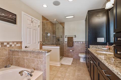 11900 Cape Cod Ln, Huntley, IL 60142 photo 9