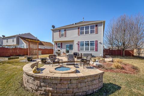 11900 Cape Cod Ln, Huntley, IL 60142 photo 2