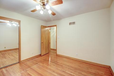 1920 Robert Dr, Champaign, IL 61821 photo 17