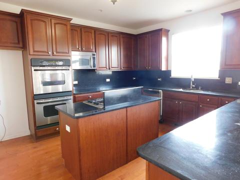5822 River Birch Dr, Hoffman Estates, IL 60192 photo 9
