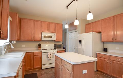 6302 Clifton Ct, Plainfield, IL 60586 photo 11