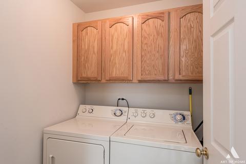 5211 Glenbrook Trl, Mchenry, IL 60050 photo 13