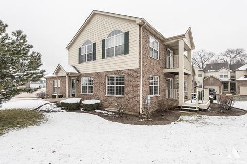 5211 Glenbrook Trl, Mchenry, IL 60050 photo 2
