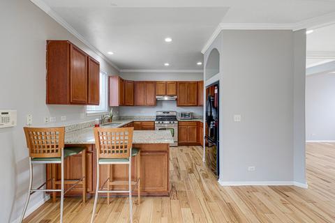 3136 Davey Ct, Aurora, IL 60503 photo 8