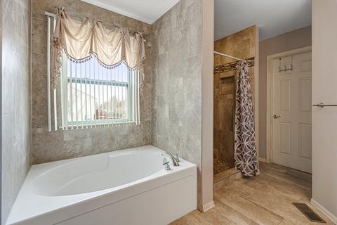 3136 Davey Ct, Aurora, IL 60503 photo 21