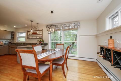 1402 Mayo Ave, Wheaton, IL 60189 photo 8