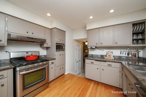 1402 Mayo Ave, Wheaton, IL 60189 photo 9