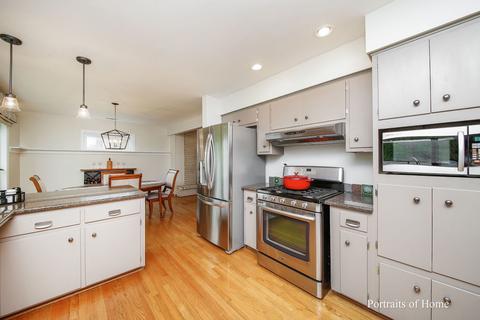 1402 Mayo Ave, Wheaton, IL 60189 photo 10