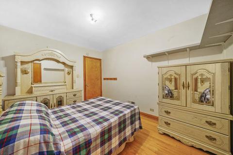 3745 Maple Ave, Berwyn, IL 60402 photo 14