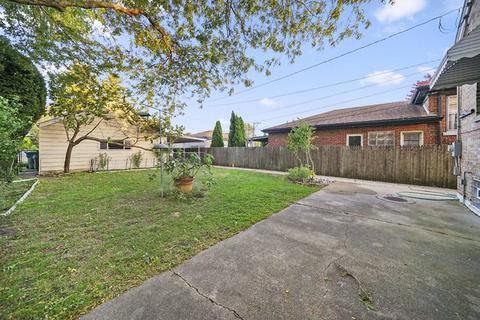 3745 Maple Ave, Berwyn, IL 60402 photo 25