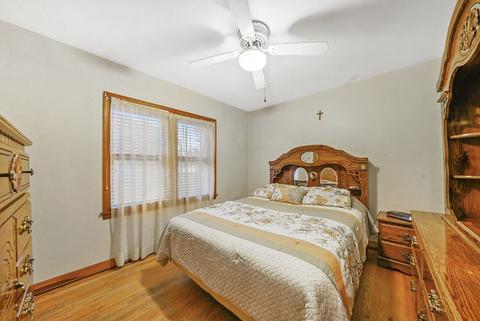 3745 Maple Ave, Berwyn, IL 60402 photo 11