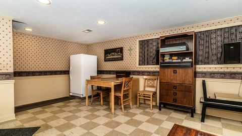 607 Maple Ct, Mount Prospect, IL 60056 photo 22