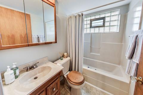 426 Aurora Way, Wheaton, IL 60187 photo 14