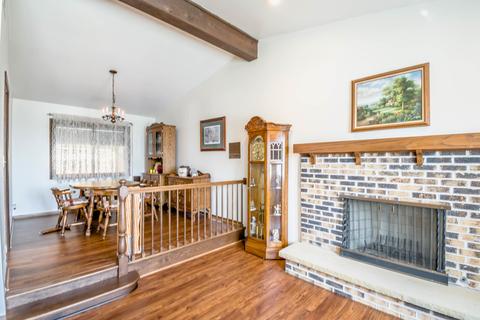 604 Crestview Dr, Ingleside, IL 60041 photo 9