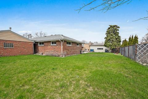 8021 S 78th Ave, Bridgeview, IL 60455 photo 20