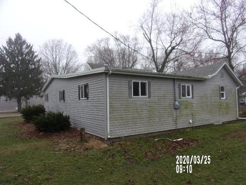 407 E 6th St, Long Point, IL 61333 photo 4