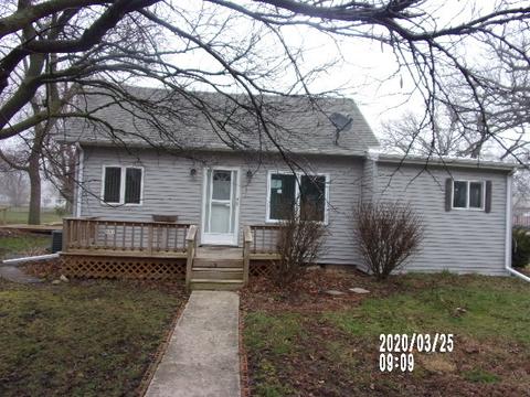 407 E 6th St, Long Point, IL 61333 photo 1