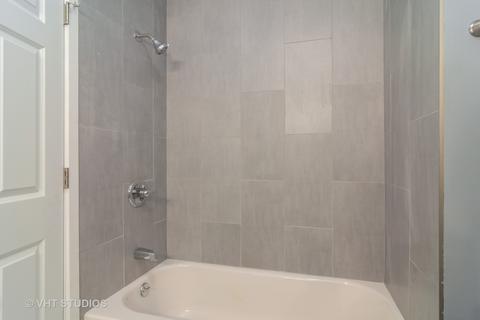 675 Evanston St, Hoffman Estates, IL 60169 photo 13
