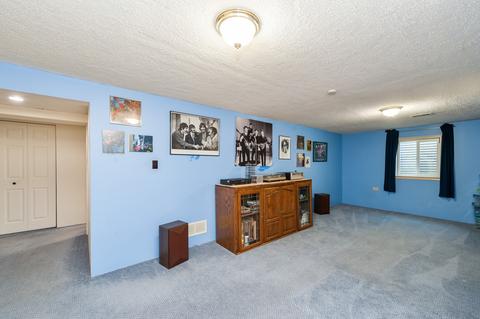1304 Derby St, Wheeling, IL 60090 photo 13