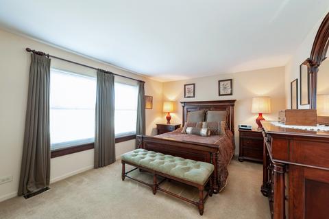 1304 Derby St, Wheeling, IL 60090 photo 9