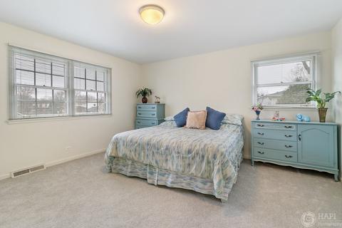 950 Summit Dr, Deerfield, IL 60015 photo 21