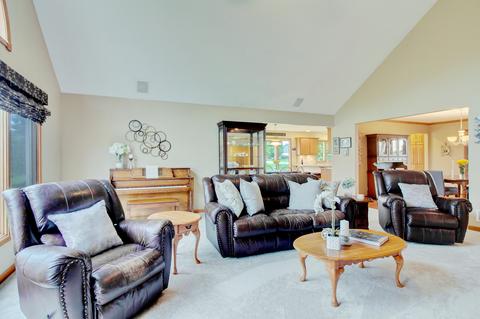 8401 Eagle Rdg, Spring Grove, IL 60081 photo 12