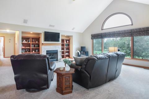 8401 Eagle Rdg, Spring Grove, IL 60081 photo 7
