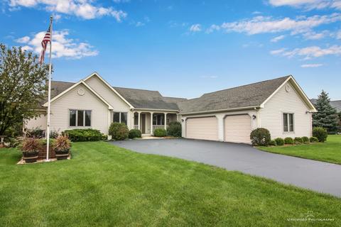 8401 Eagle Rdg, Spring Grove, IL 60081 photo 1