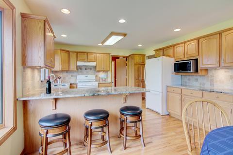 8401 Eagle Rdg, Spring Grove, IL 60081 photo 4