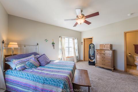 661 E Willow St, Elburn, IL 60119 photo 13