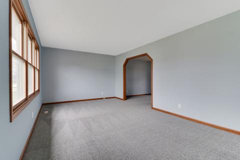 1608 Braden Dr, Normal, IL 61761 photo 4