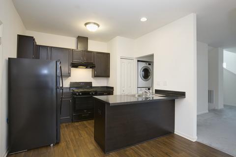 3633 Hyde Park Ct, Elgin, IL 60124 photo 6