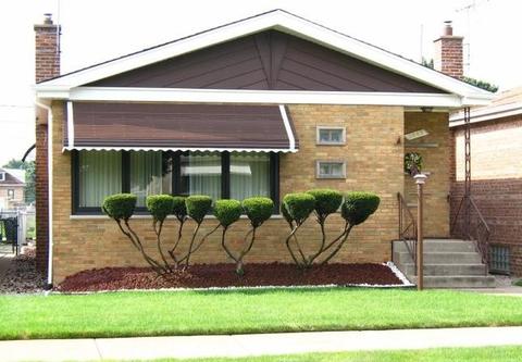 2845 E 97th St, Chicago, IL 60617 photo 1