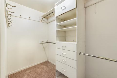 678 S Mitchell Ave, Elmhurst, IL 60126 photo 13