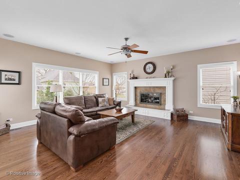 220 E Franklin St, Wheaton, IL 60187 photo 14