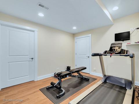 220 E Franklin St, Wheaton, IL 60187 photo 30