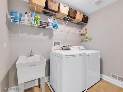 220 E Franklin St, Wheaton, IL 60187 photo 20