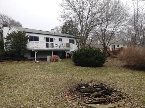 1221 Rolling Lane Rd, Johnsburg, IL 60051 photo 4