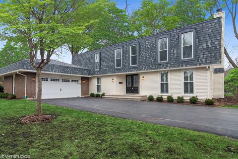 2 Woodbine Rd, Rolling Meadows, IL 60008 photo 1