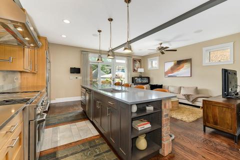 1663 W Carmen Ave, Chicago, IL 60640 photo 14
