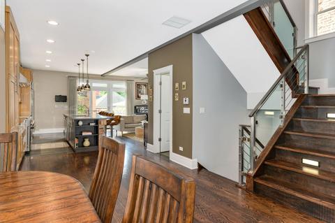 1663 W Carmen Ave, Chicago, IL 60640 photo 20