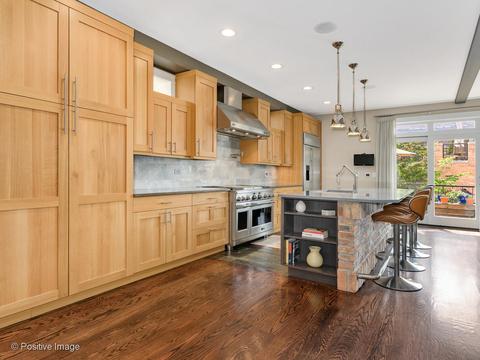 1663 W Carmen Ave, Chicago, IL 60640 photo 12