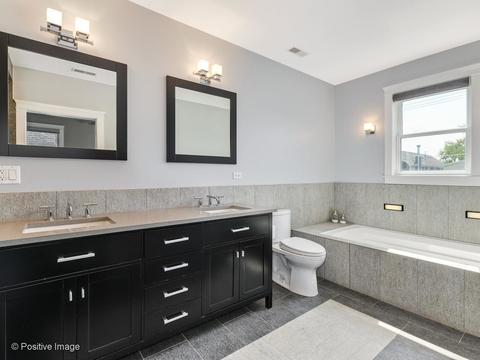 1663 W Carmen Ave, Chicago, IL 60640 photo 22