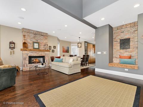 1663 W Carmen Ave, Chicago, IL 60640 photo 6