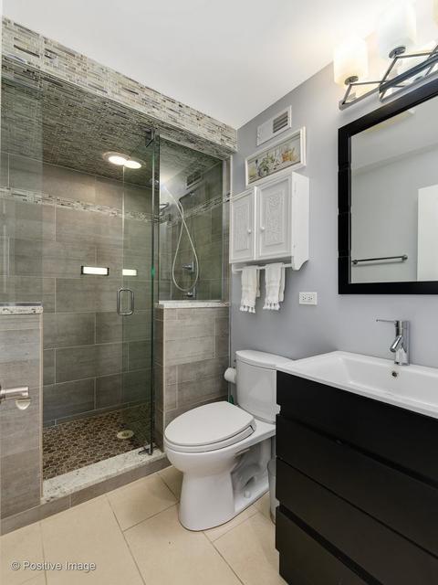 1663 W Carmen Ave, Chicago, IL 60640 photo 28