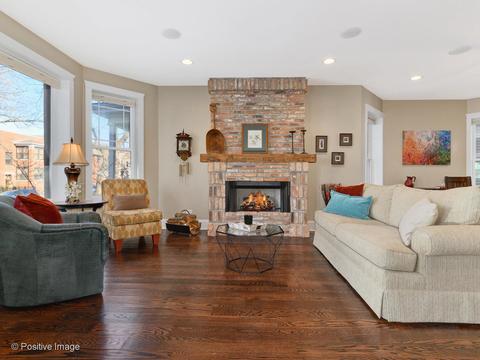 1663 W Carmen Ave, Chicago, IL 60640 photo 5